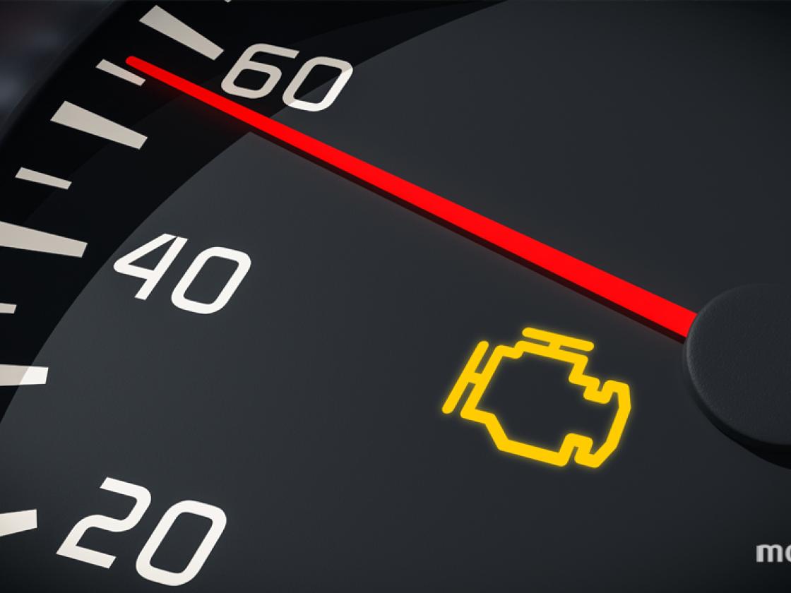 Testigo motor encendido en Opel: causas, riesgos y soluciones averia motor