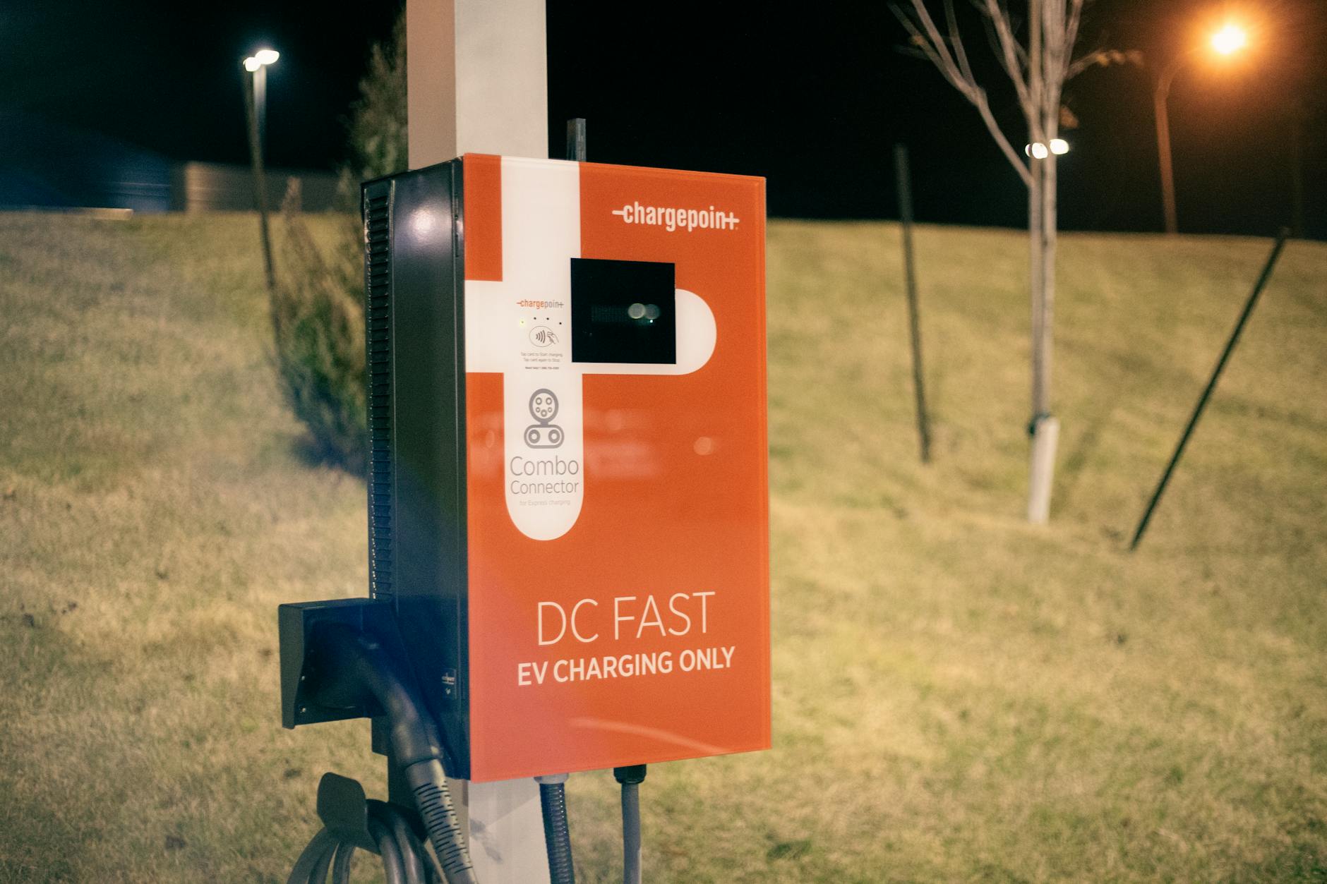 fast charging system for electric vehicles