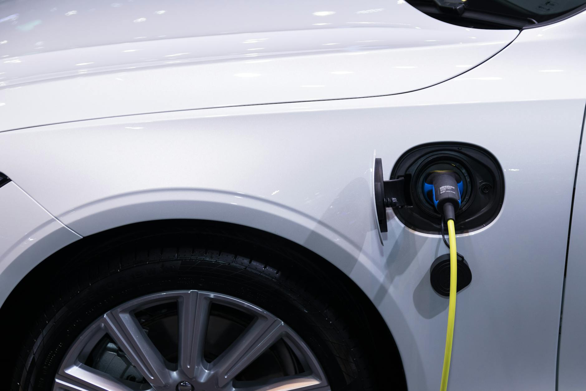 plug in hybrid vehicles