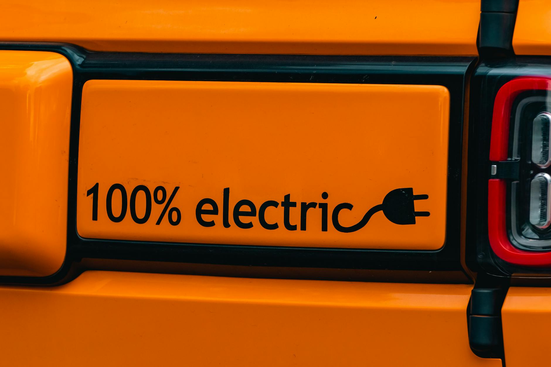 electric vehicle tax incentives